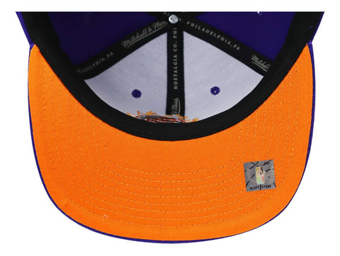 Gorra Mitchell & Ness NBA Suns Embroidery Glitch Morado