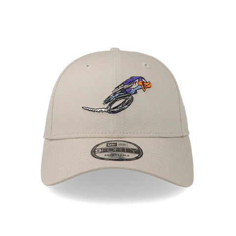 Gorra New Era 9 Forty Looney Tunes Rrunner Gris Unitalla