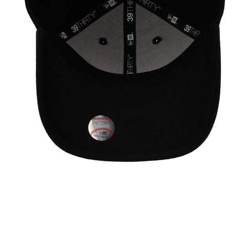 Gorra New Era 39 Thirty MLB Red Sox Black On Black Cerrada