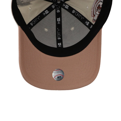 Gorra New Era 9 Forty MLB White Sox World Series Taupe