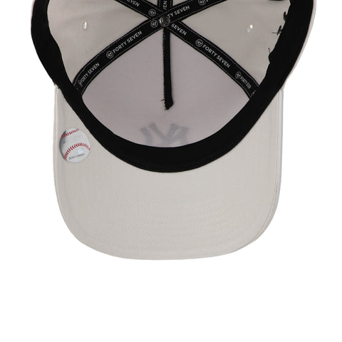 Gorra '47 MLB Yankees Foundation Offside DT Blanco Unitalla