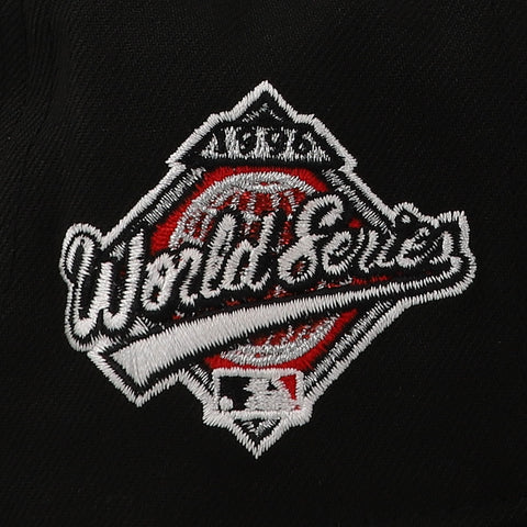 Gorra New Era 59 Fifty MLB Yankees Negro Serie Mundial '96