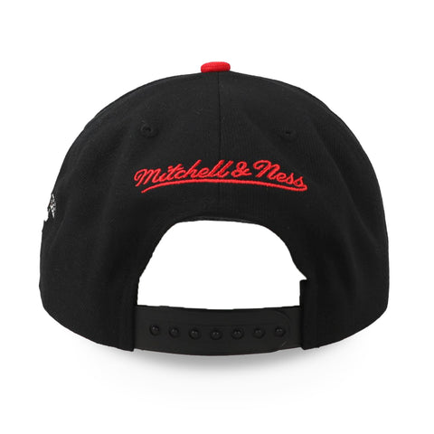 Gorra Mitchell and Ness NBA Bulls Hook Pro Negro Unitalla