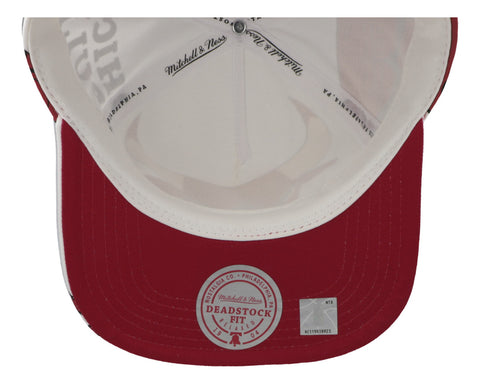 Gorra Mitchell & Ness Nba In Your Face Deadstock Bulls Chica