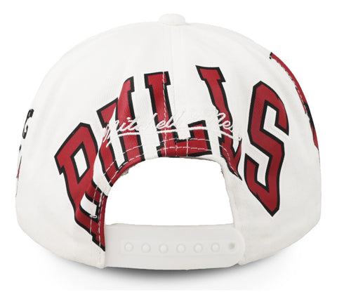 Gorra Mitchell & Ness Nba In Your Face Deadstock Bulls Chica