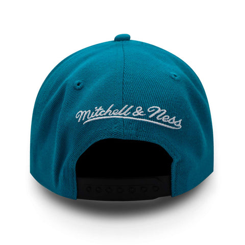 Gorra Mitchell & Ness 2 Tone Pistons Aqua Unitalla