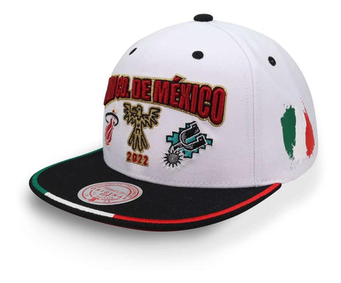 Gorra Mitchell And Ness Nba Cdmx Game Two Blanco Unitalla