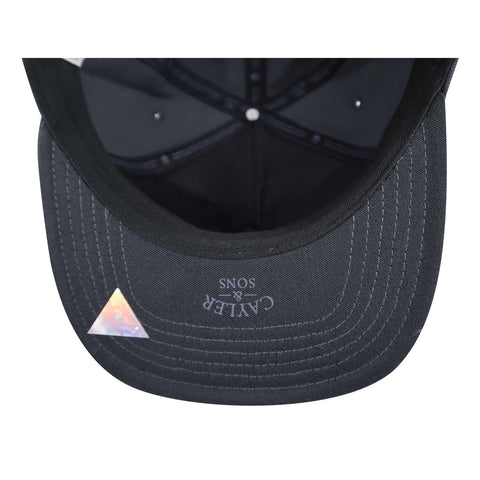 Gorra Cayler & Sons Dynasty Plated Negro Unitalla