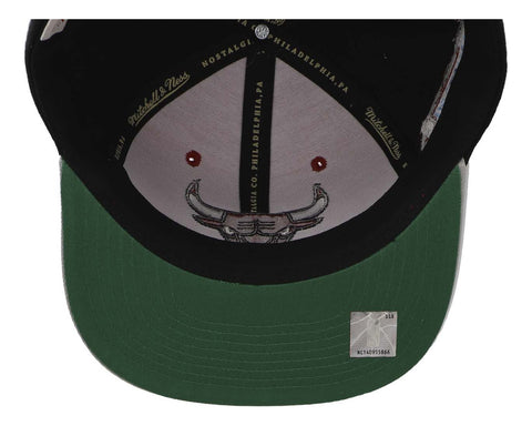 Gorra Mitchell & Ness Nba Block Out Snapback Bulls Rojo Unit