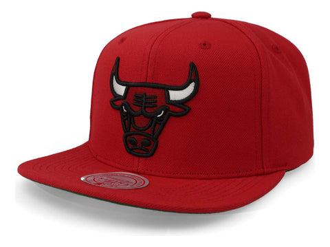 Gorra Mitchell & Ness Nba Conference Patch Bulls Rojo Unital