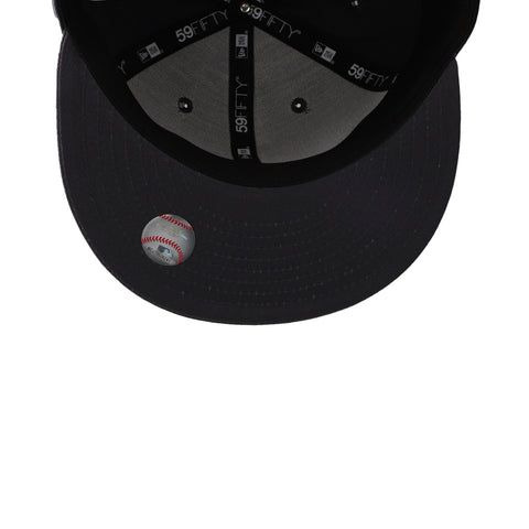 Gorra New Era 59 Fifty MLB Yankees Metallic Outline Gris Cerrado