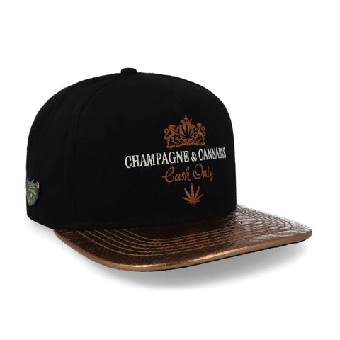 Gorra Cash Only Champagne Canabis Snap Negro Unitalla