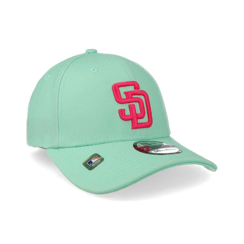 Gorra New Era 39 Thirty MLB Padres City Connect Cerrada