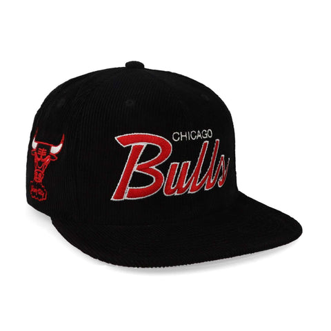 Gorra Mitchell & Ness NBA Cord Script Snap Hwc Bulls Negro
