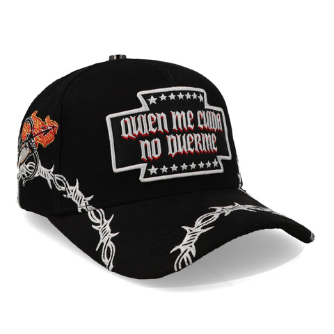 Gorra Baez Quien Me Cuida No Duerme Curva Unitalla