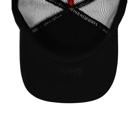 Gorra All In Maverick Compas Blanco/Negro Trucker Unitalla