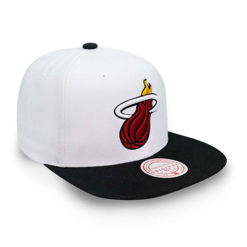 Gorra Mitchell & Ness NBA Core Basic Heat Blanco Uni