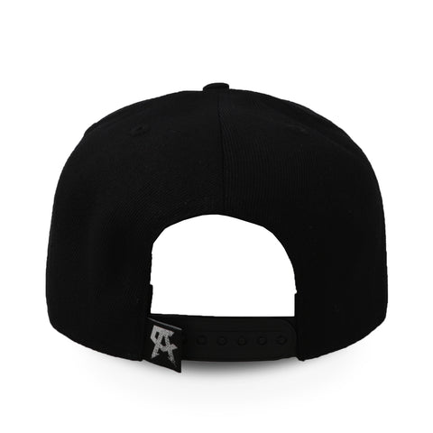 Gorra Canelo Oso Empoderado Negro con Blanco Unitalla