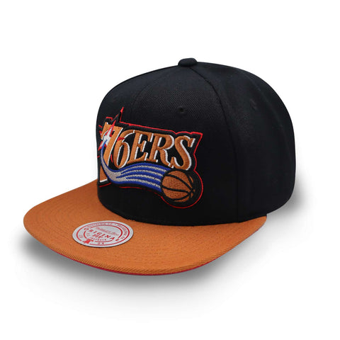 Gorra Mitchell & Ness 2 Tone Classic 76ERS Negro Unitalla
