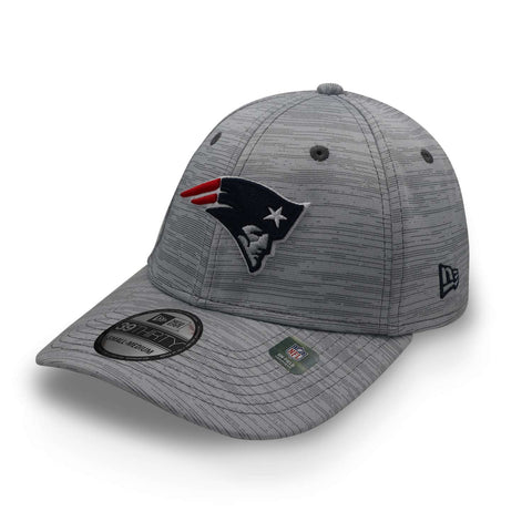 Gorra New Era 39 Thirty NFL Patriots Train Coach 22 Gris