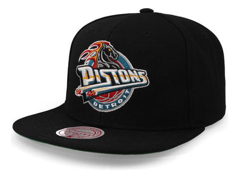 Gorra Mitchell & Ness Nba Conference Patch Hwc Pistons Negro