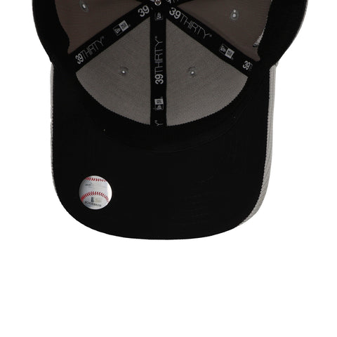 Gorra New Era 39 Thirty MLB White Sox Curva Gris Cerrado