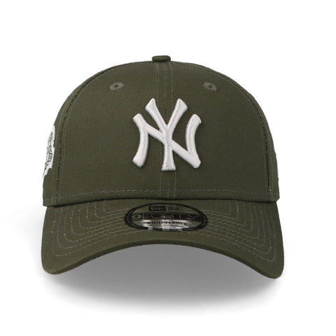 Gorra New Era 9 Forty MLB Yankees Side Patch Verde Unitalla
