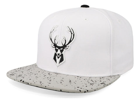 Gorra Mitchell & Ness NBA Bucks Cement Top Gris Unitalla