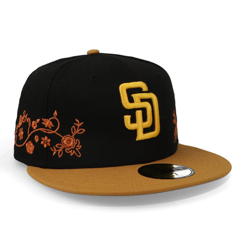Gorra New Era 59 Fifty MLB Padres Floral Vine Café Cerrado