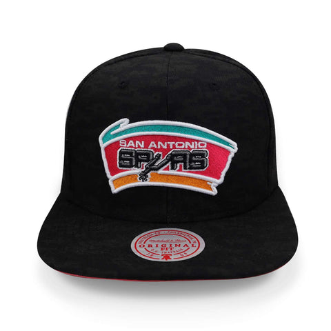 Gorra Mitchell & Ness NBA Team Digi Camo Spurs Negro Uni