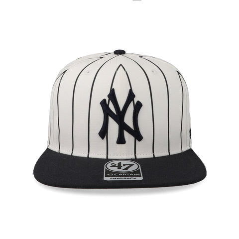 Gorra '47 MLB Yankees Pinstripe Captain Blanco Unitalla