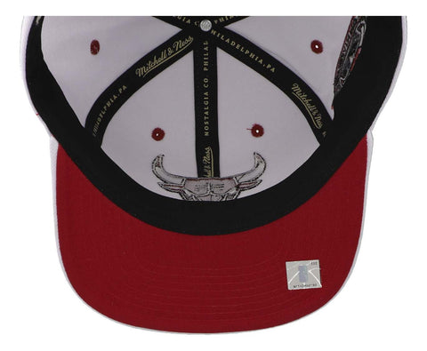 Gorra Mitchell & Ness Nba Bulls Boston Blanco Unitalla