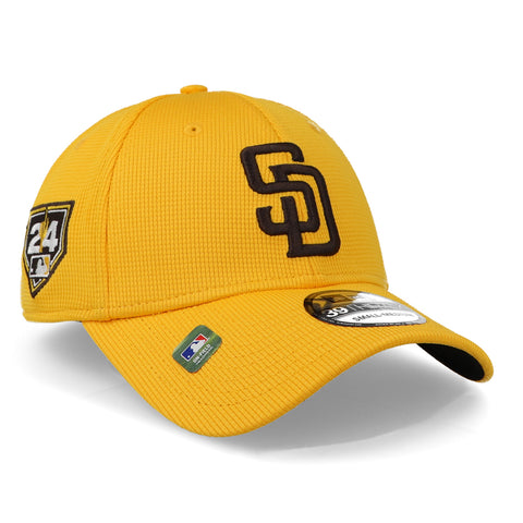Gorra New Era 39 Thirty MLB Padres Amarillo Cerrada