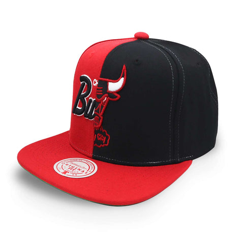 Gorra Mitchell & Ness NBA Split Crown Bulls Rojo Unitalla