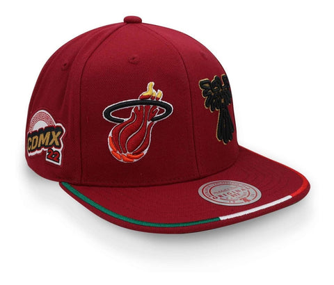 Gorra Mitchell And Ness Nba Piramid Mexico Heat Rojo Unitall