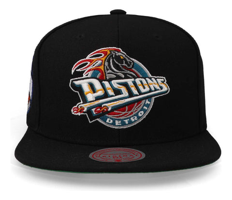 Gorra Mitchell & Ness Nba Conference Patch Hwc Pistons Negro