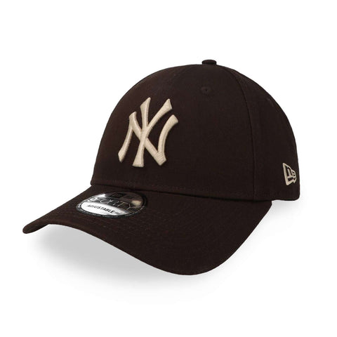 Gorra New Era 9 Forty MLB Yankees League Essential Chocolate