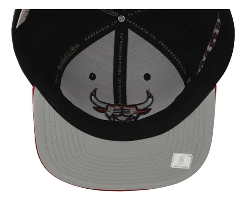 Gorra Mitchell & Ness Nba Bulls Chicago Team Negro Unitalla