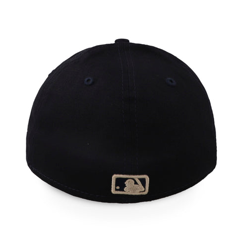 Gorra New Era 39 Thirty MLB Yankees League Essential Cerrada