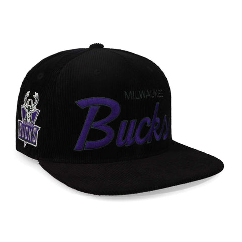 Gorra Mitchell & Ness NBA Cord Script Snap Bucks Negro Uni