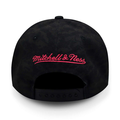 Gorra Mitchell & Ness NBA Team Digi Camo Spurs Negro Uni
